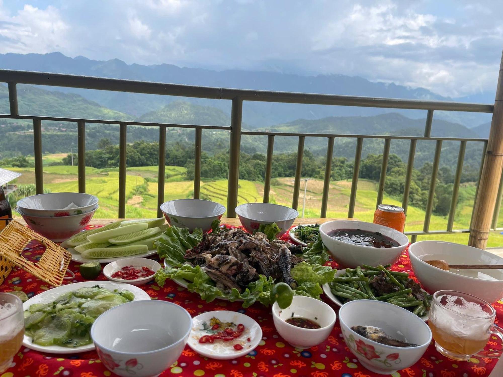 Homestay Truc Son Hong Ha エクステリア 写真